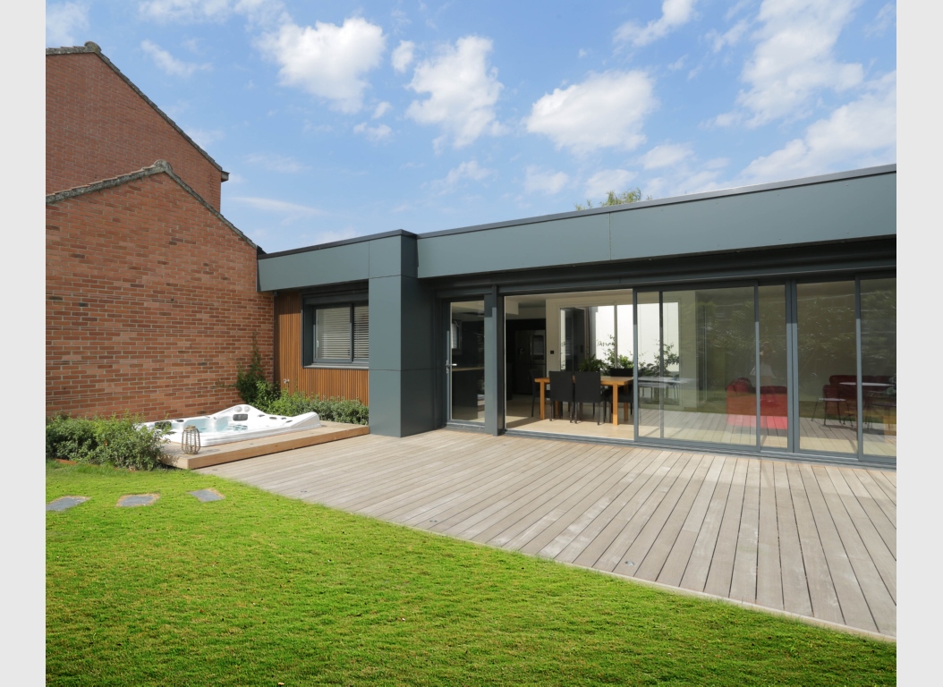 EXTENSION OSSATURE BOIS ET TRESPA A LAMBERSART(NORD)-01