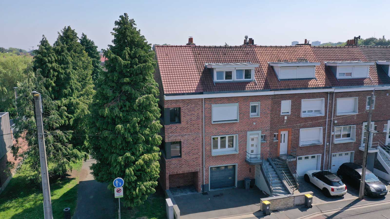 SURÉLÉVATION SUR GARAGE A ST ANDRE (NORD)